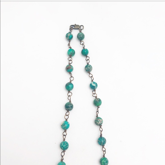 ARTISAN BRASS & GREEN GEMSTONE NECKLACE - Picture 4 of 5